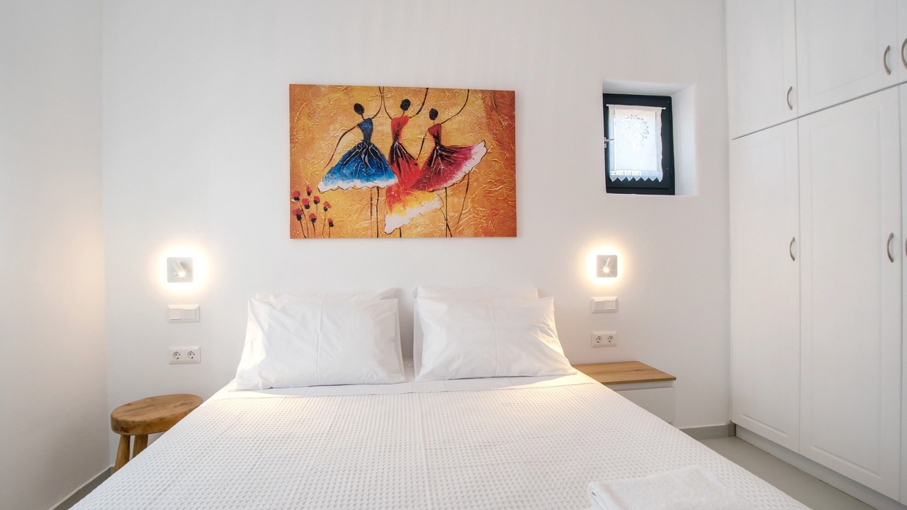 Photo of Bedroom in Nea Cryssi Akti