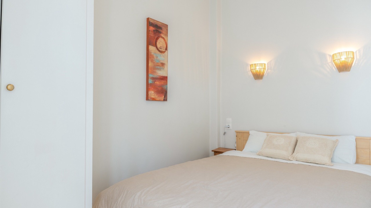 Photo of Bedroom in Katapola
