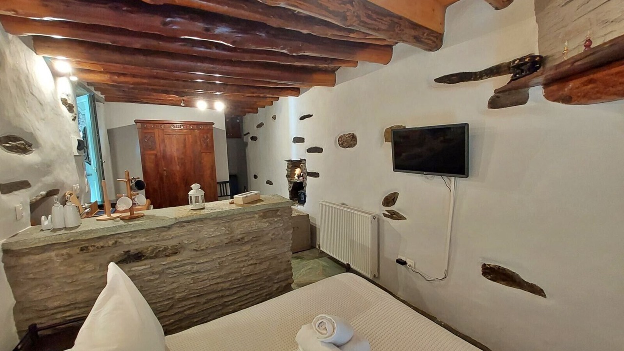 Photo of Bedroom in Arnas