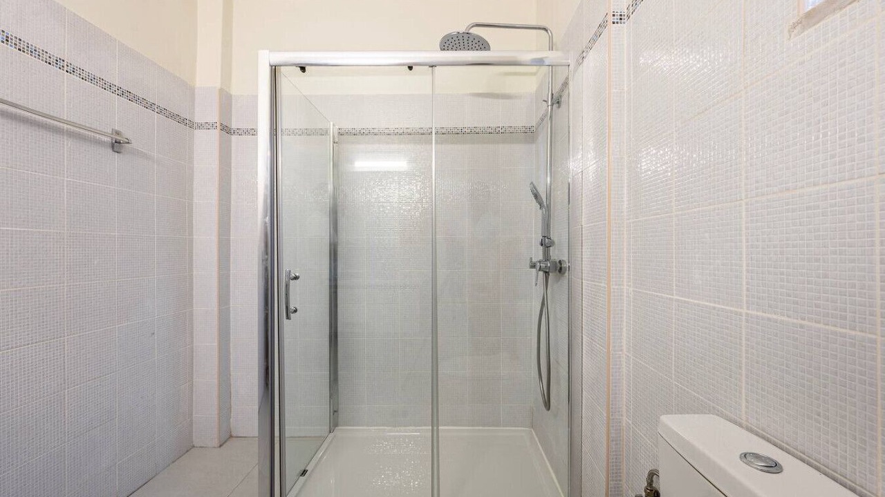 Photo of Bathroom in Marmari