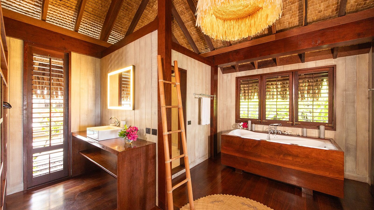 Photo of Bathroom in Temae