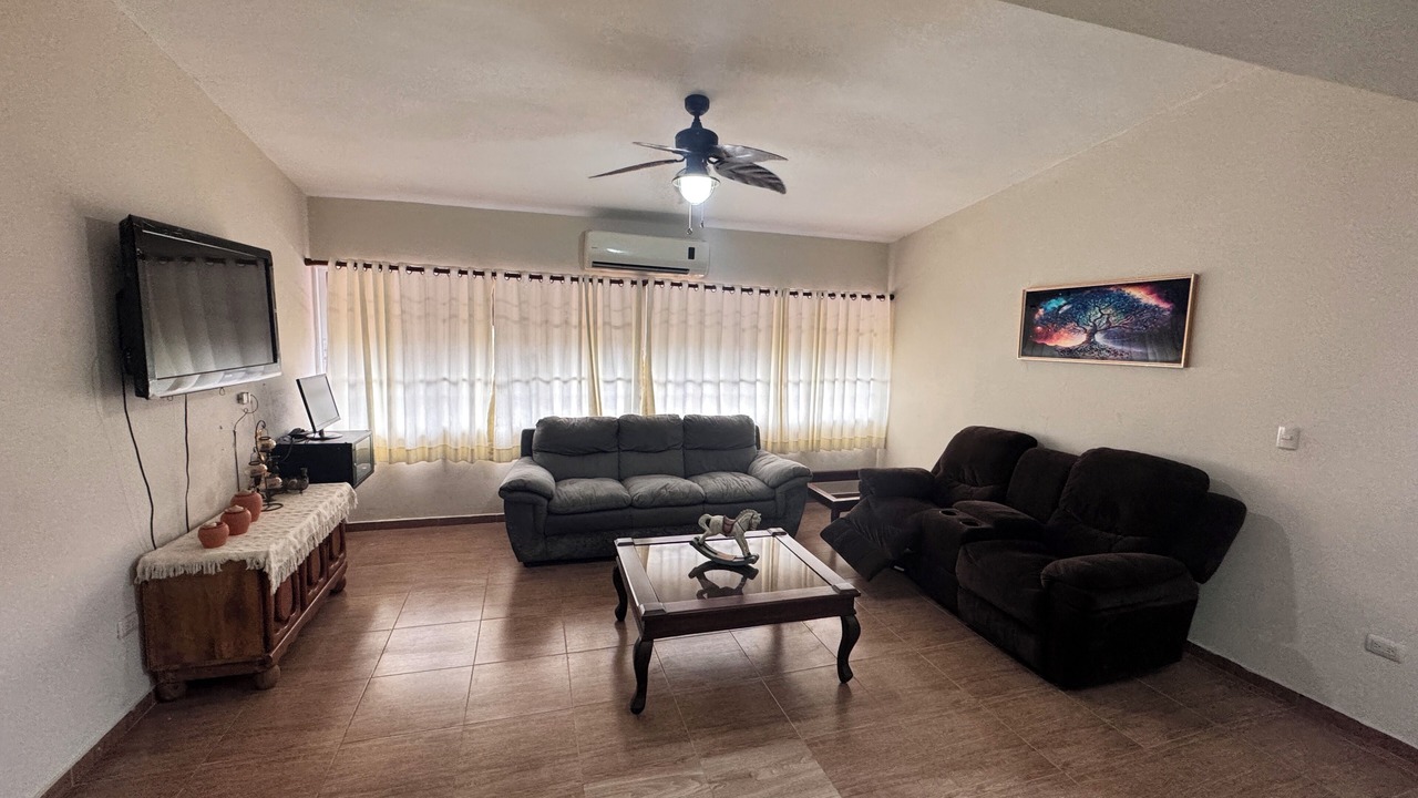 Photo of Livingroom in Yamasa