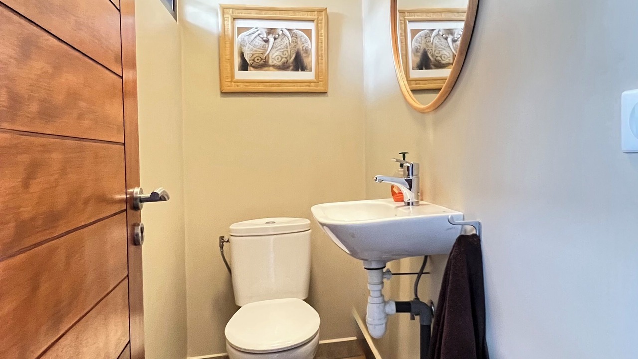 Photo of Bathroom in Maharepa
