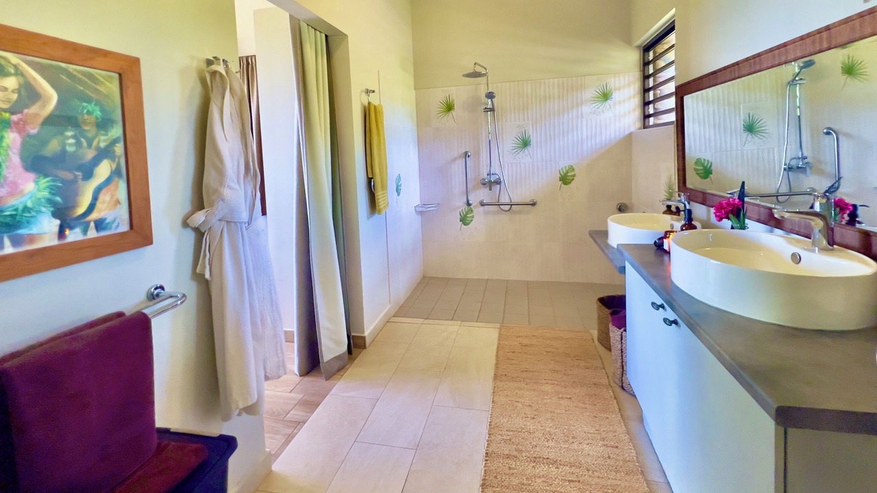 Photo of Bathroom in Maharepa