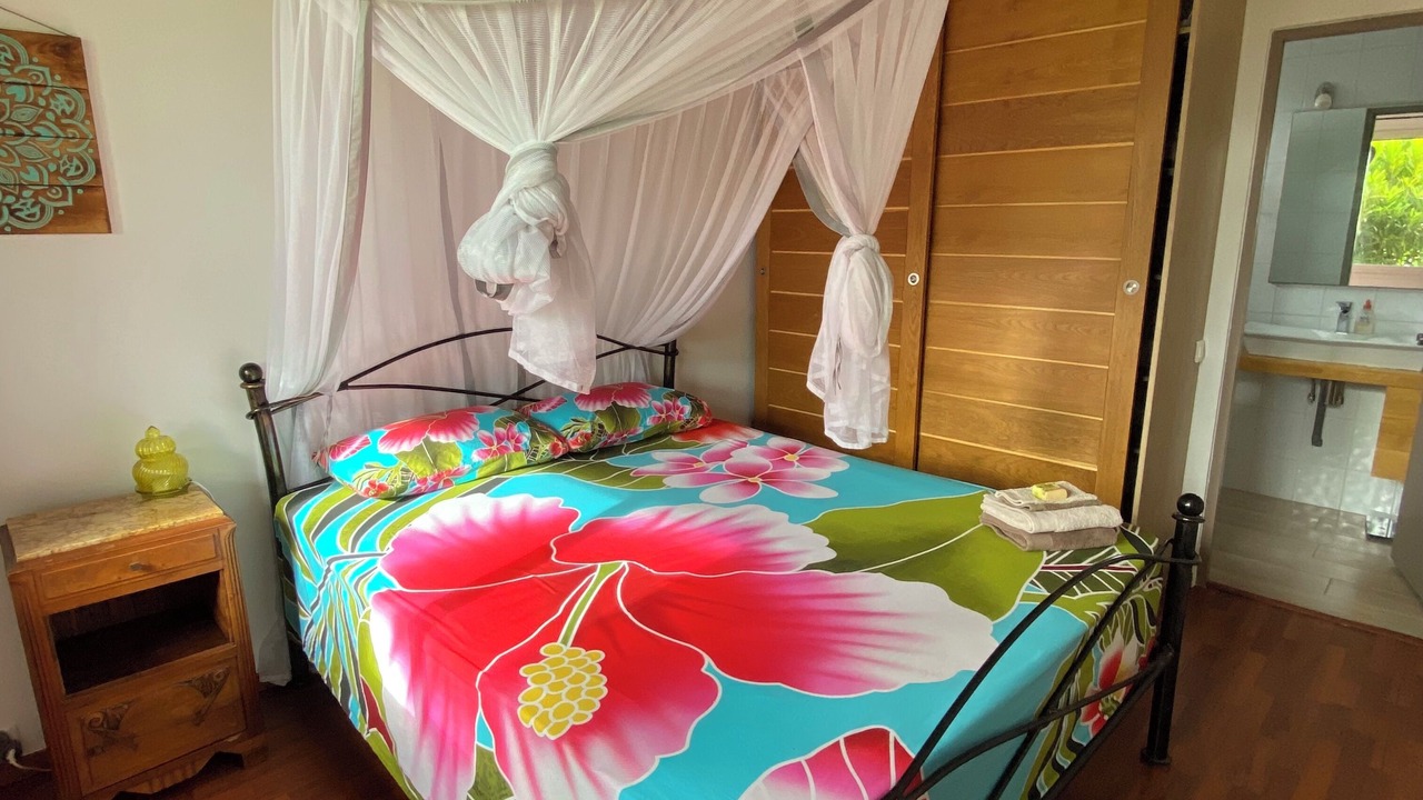 Photo of Bedroom in Punaauia