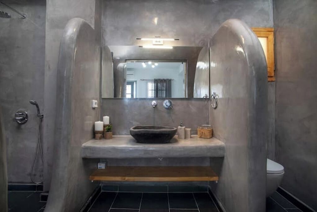 Photo of Bathroom in Agia Paraskevi