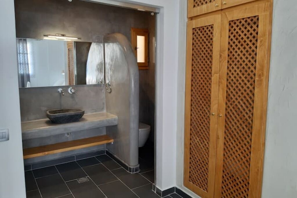 Photo of Bathroom in Agia Paraskevi