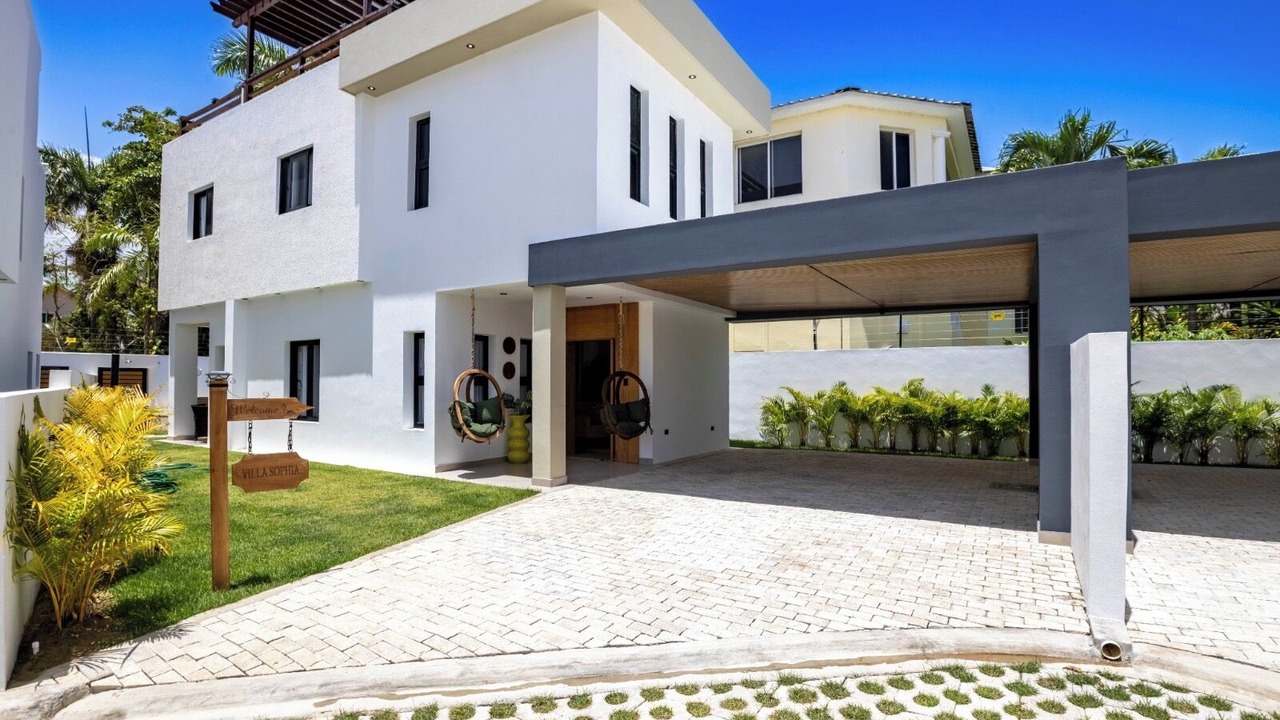 Photo of Outdoor in ProCab