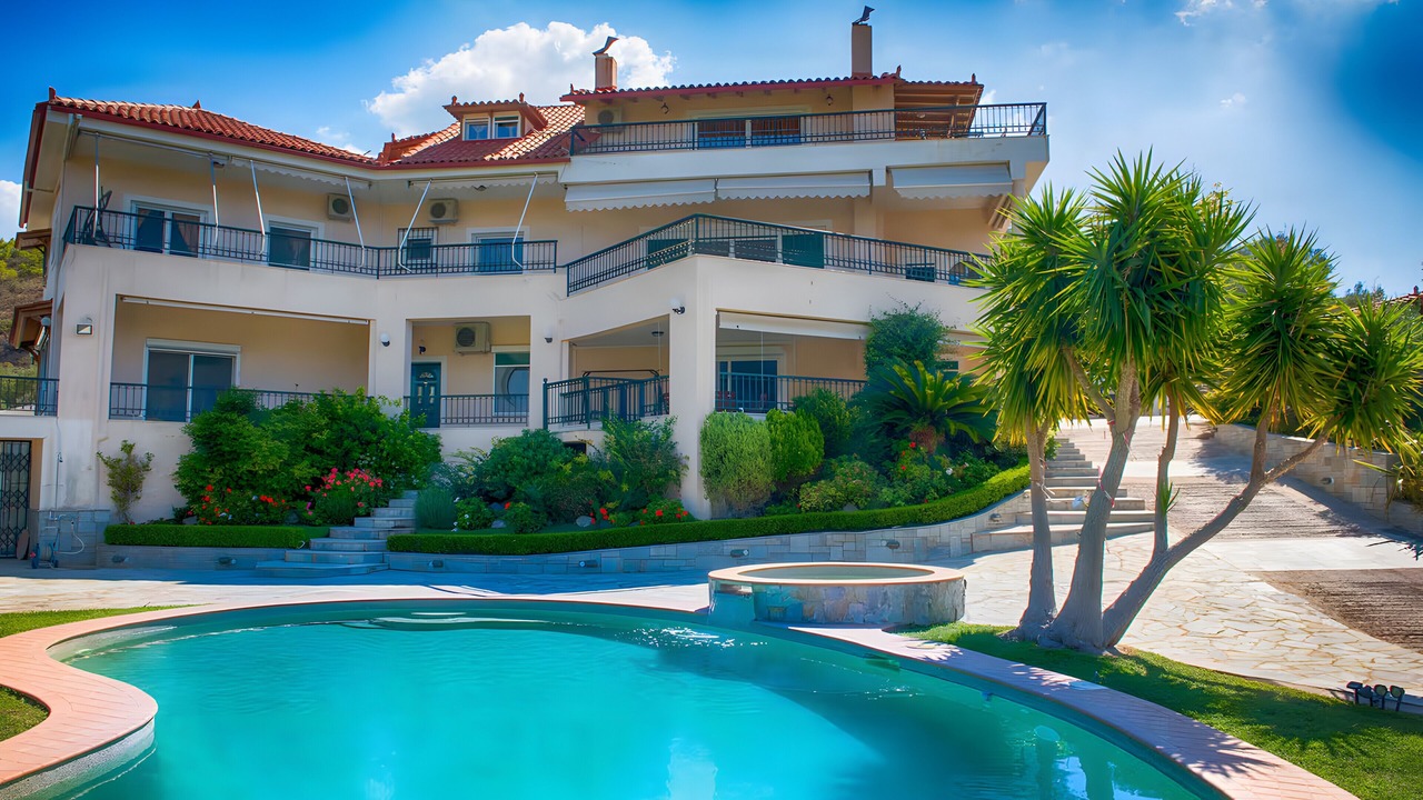 Photo of Outdoor in Limni Vouliagmenis