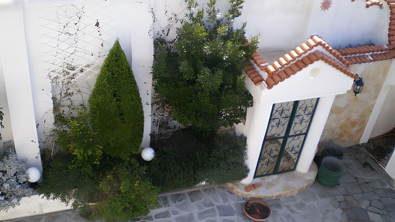 Photo of Outdoor in Limni Vouliagmenis
