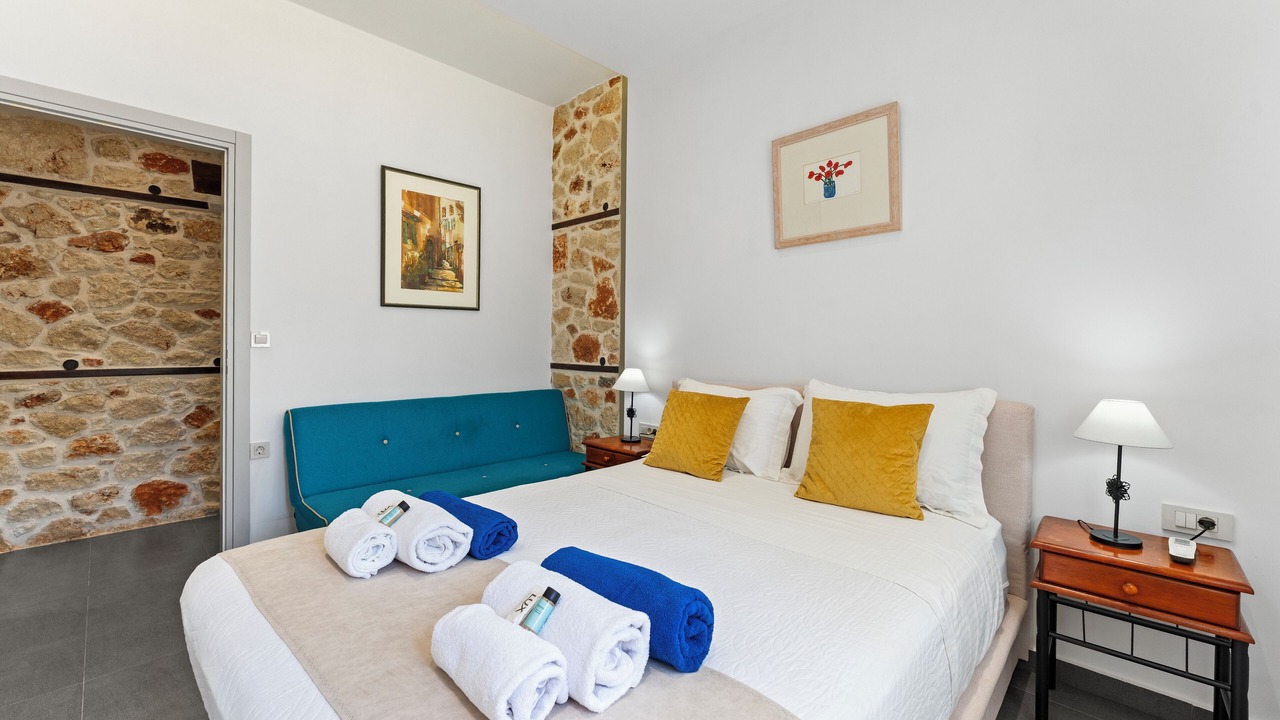 Photo of Bedroom in Douliana