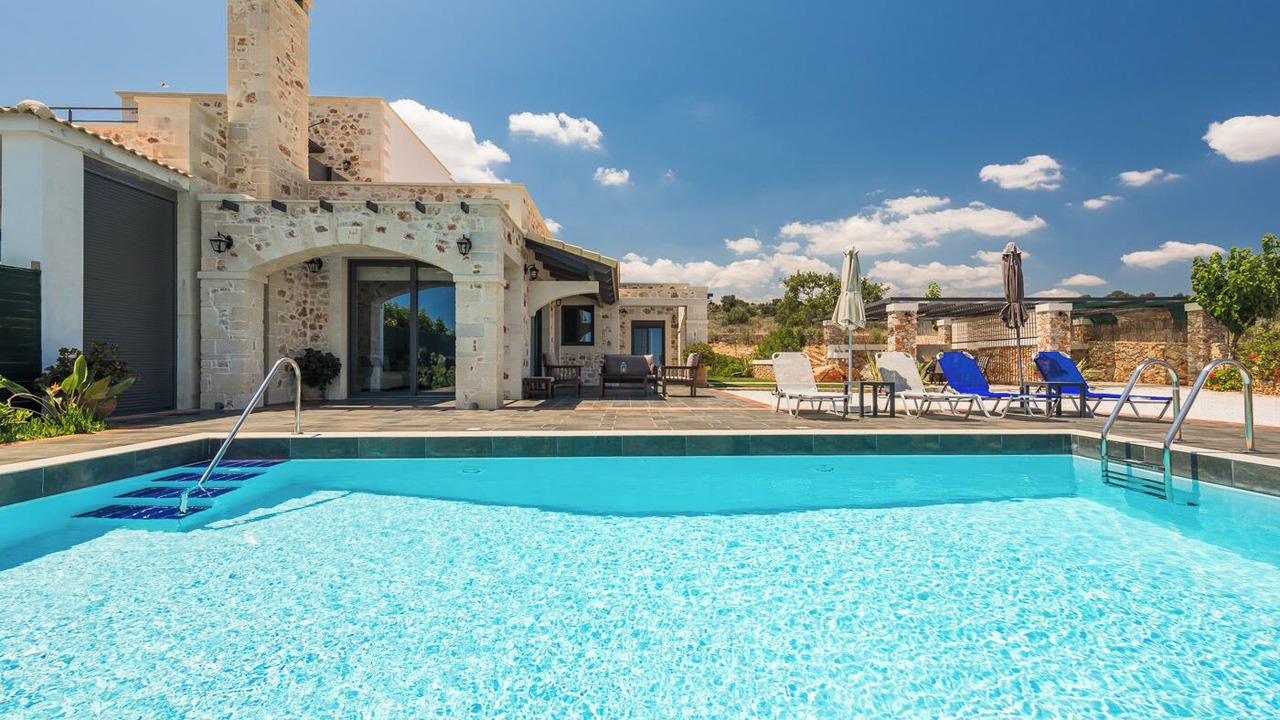 Photo of Outdoor in Douliana