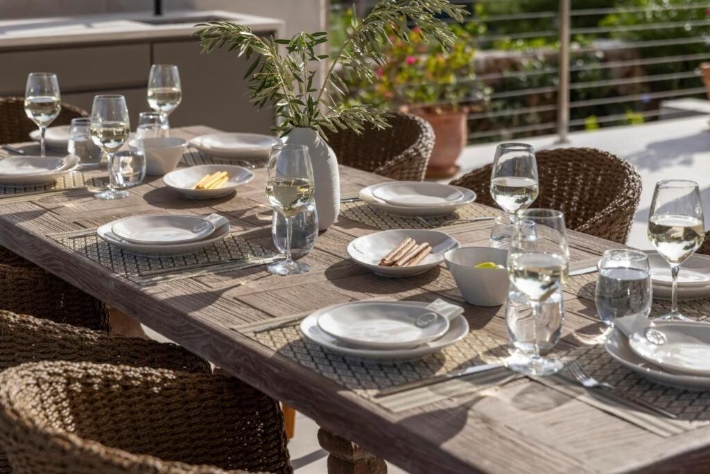Photo of Outdoor in Agios Emilianos