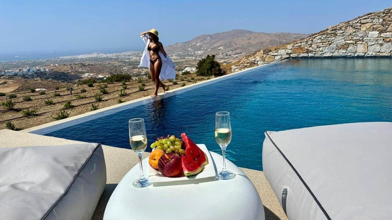 Photo of Outdoor in Glinado