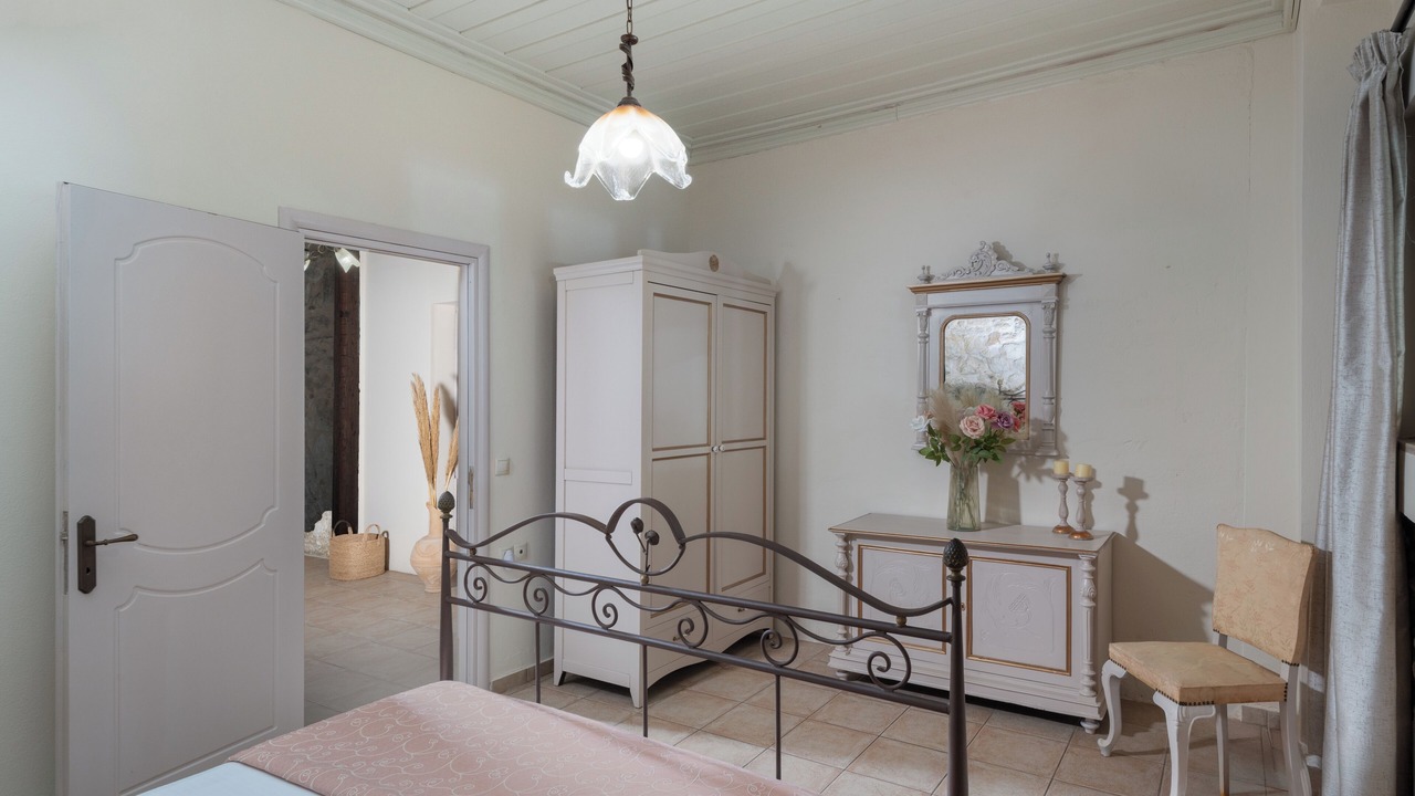 Photo of Bedroom in Archanes