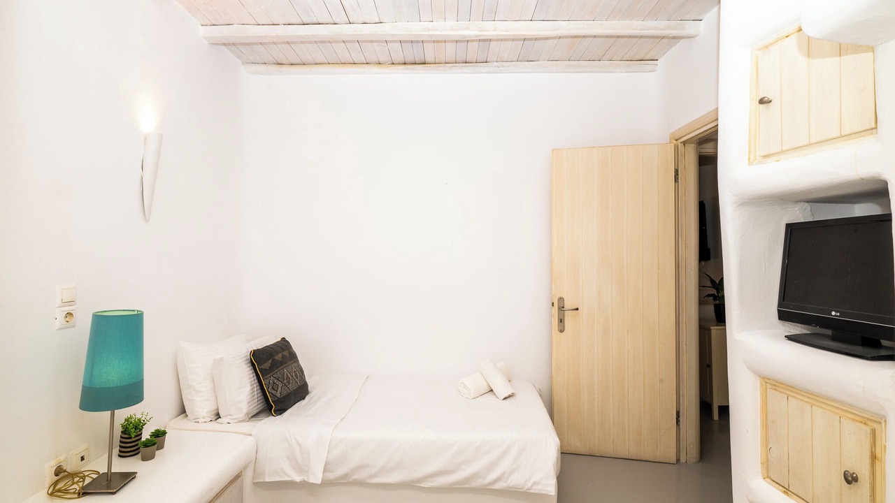 Photo of Bedroom in Kanalia