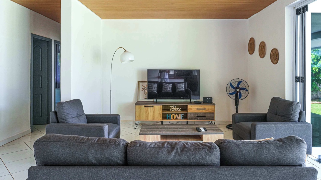 Photo of Livingroom in Temae
