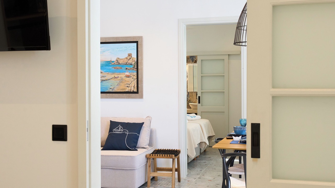 Photo of Bedroom in Paleopolis