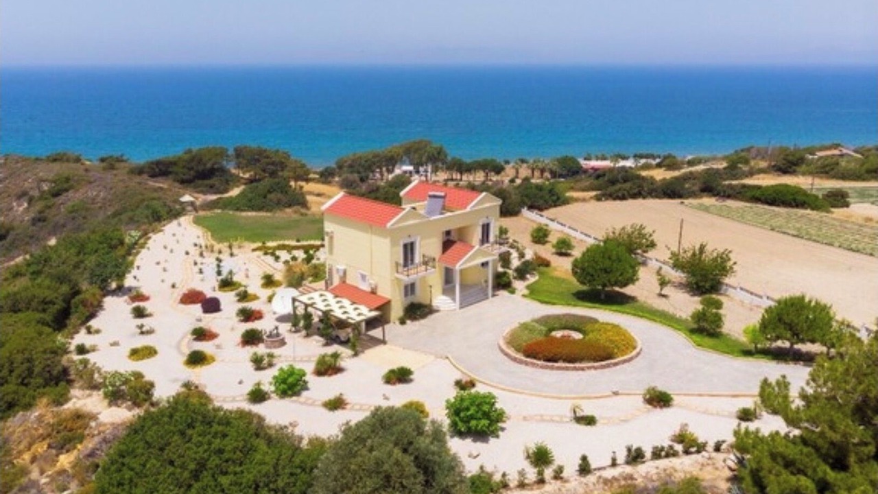 Photo of Outdoor in Kalavarda