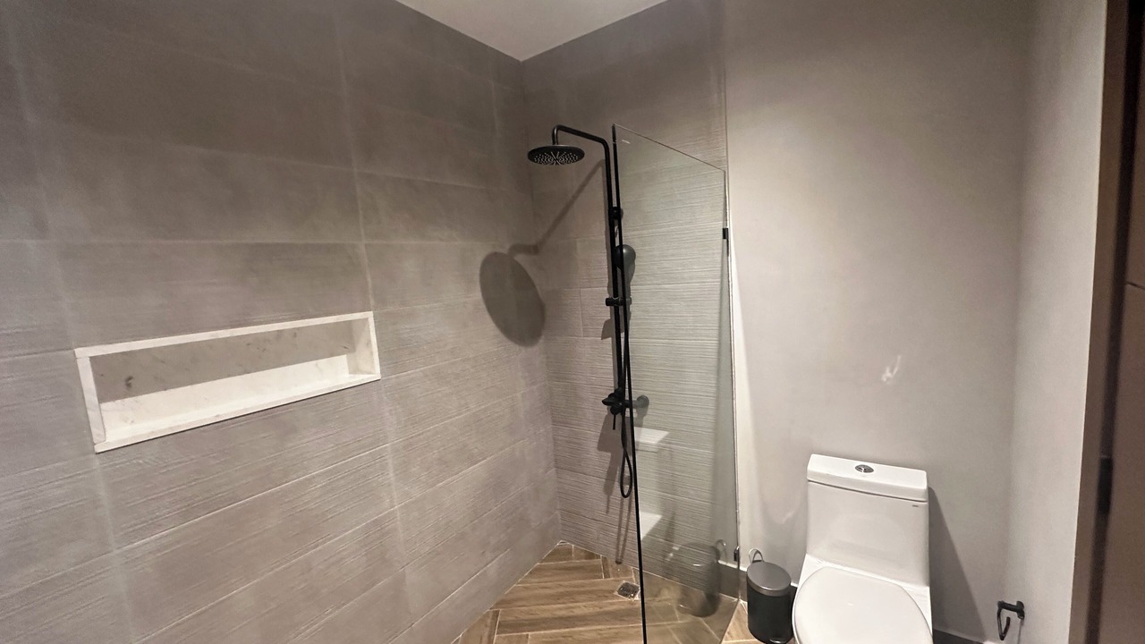 Photo of Bathroom in Evaristo Morales
