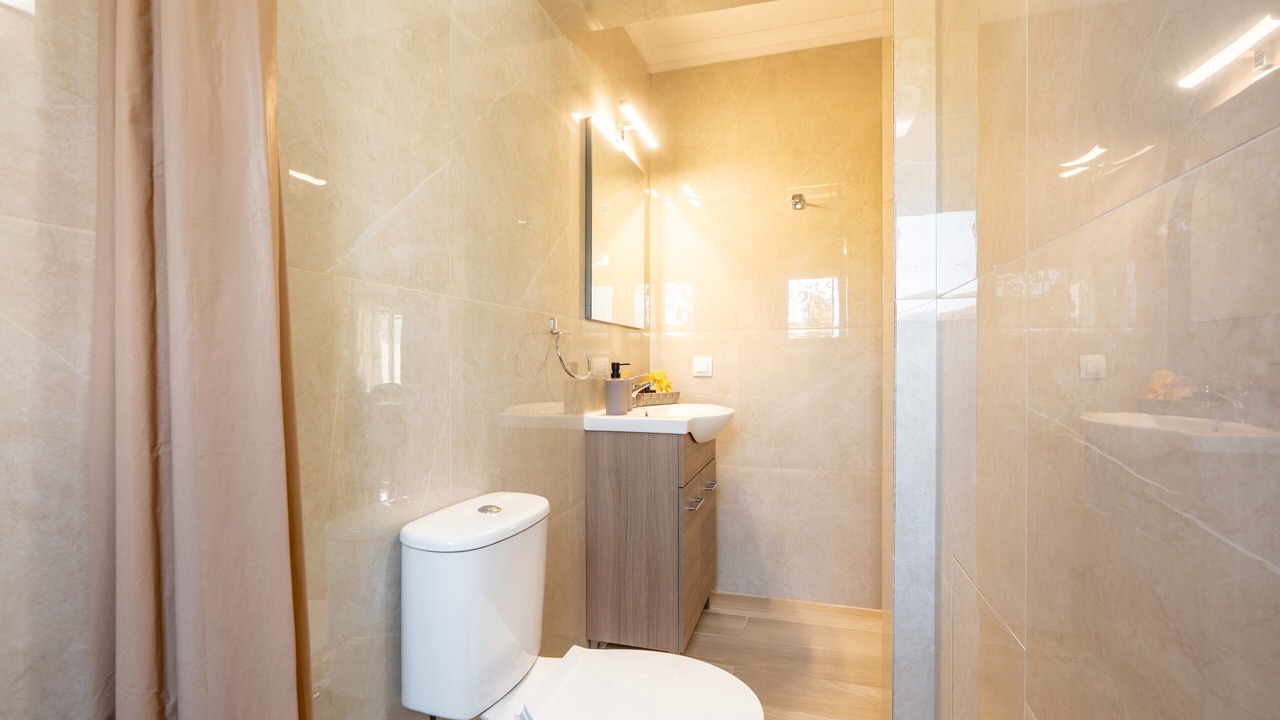Photo of Bathroom in Fanai