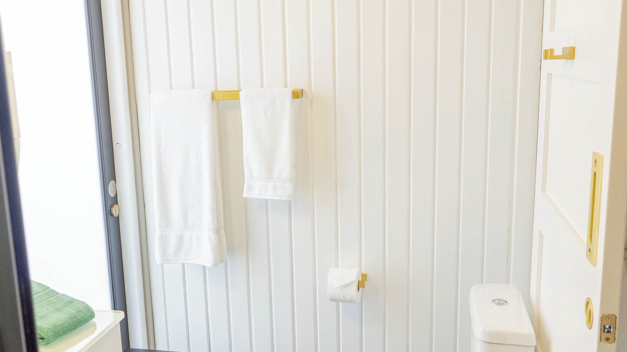 Photo of Bathroom in Paea