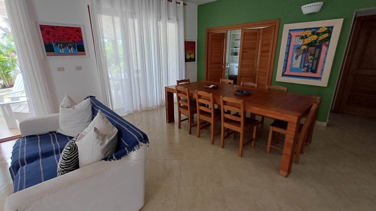 Photo of Others in Dominicus