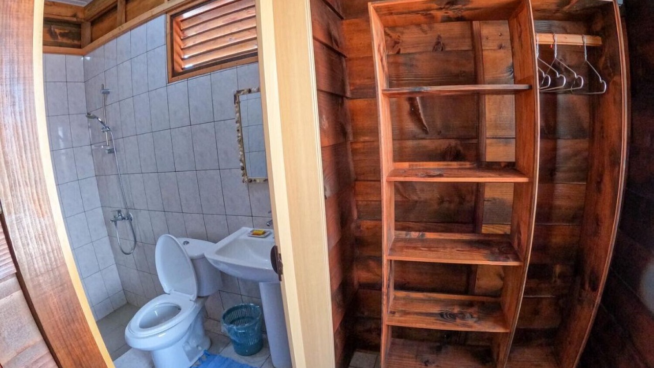 Photo of Bathroom in Rangiroa