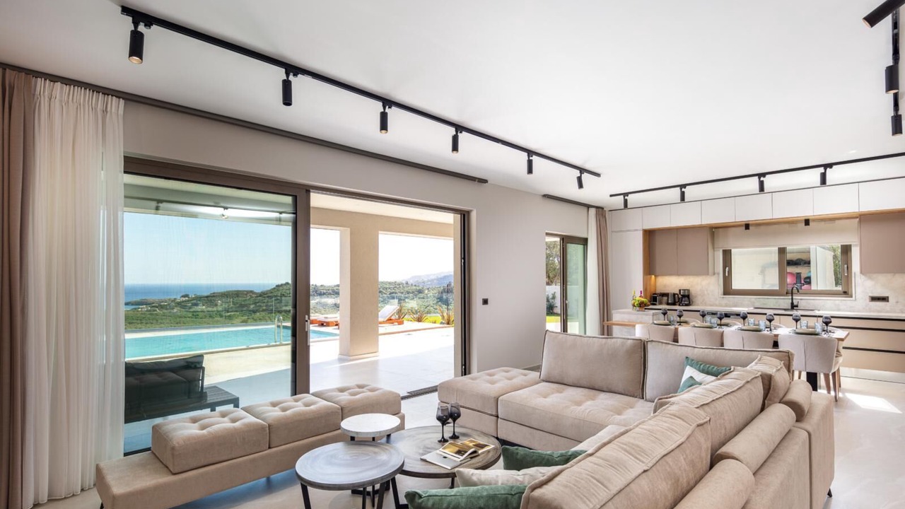 Photo of Livingroom in Douliana