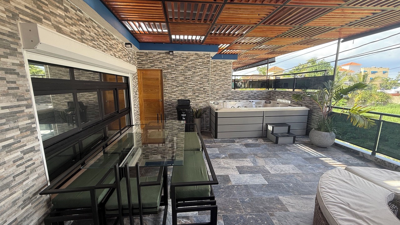 Photo of Patio Balcony in Prado Oriental