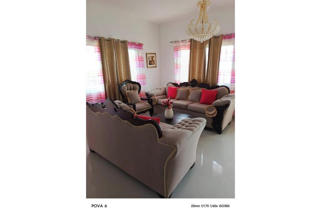 Photo of Livingroom in Veron