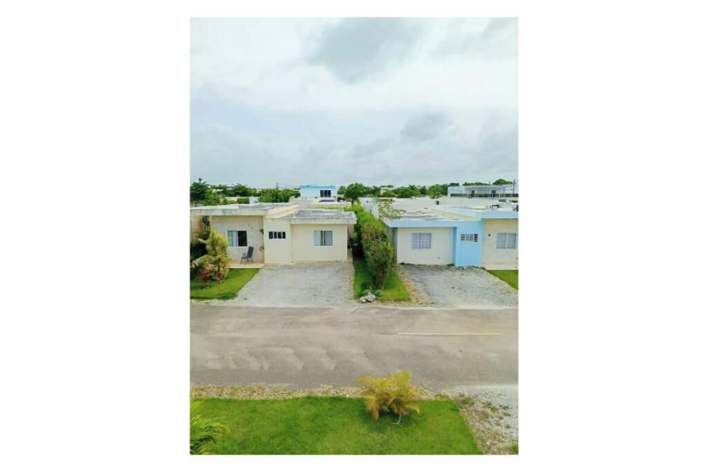 Photo of Outdoor in Veron