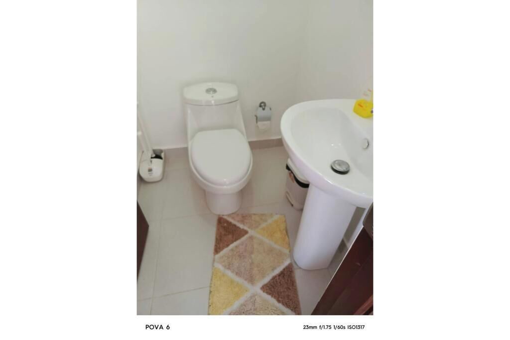 Photo of Bathroom in Veron