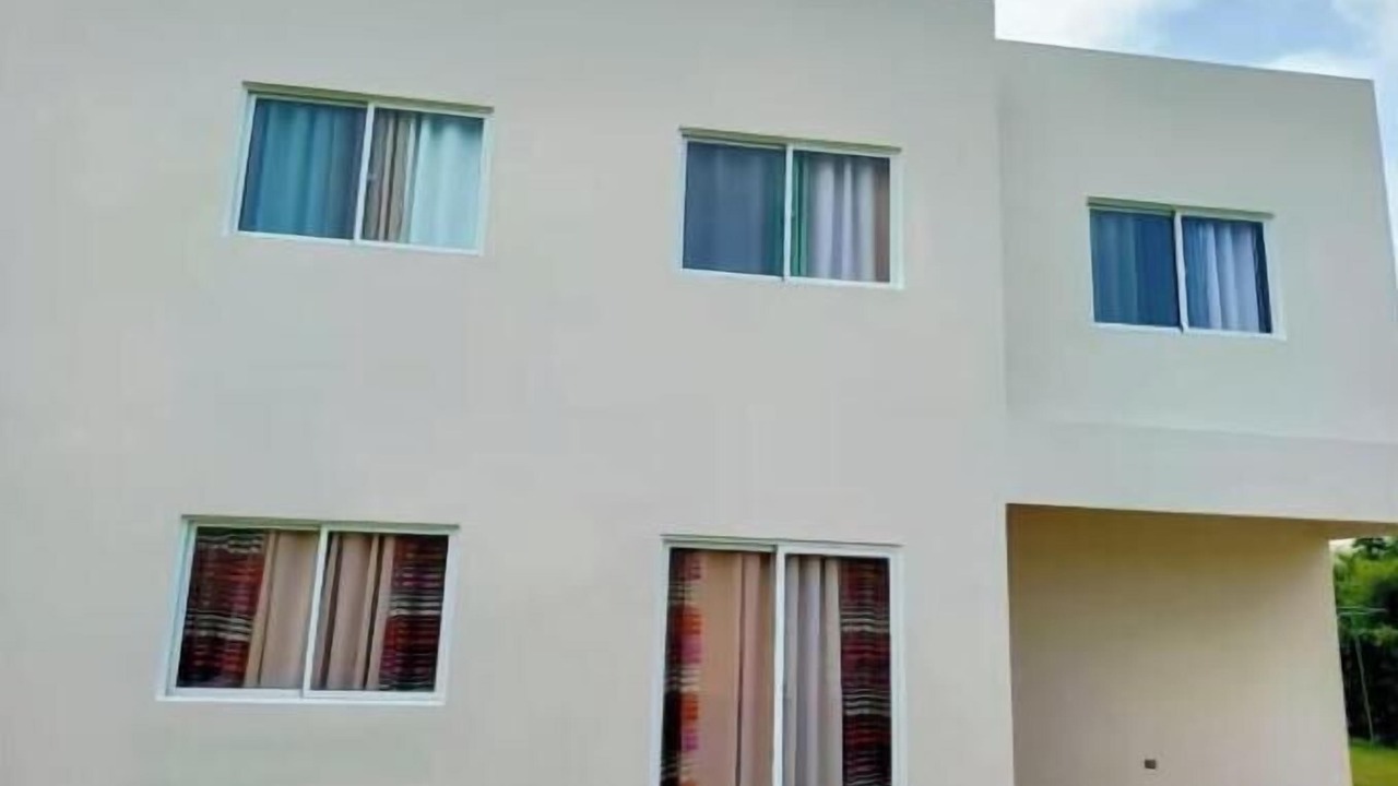 Photo of Outdoor in Veron