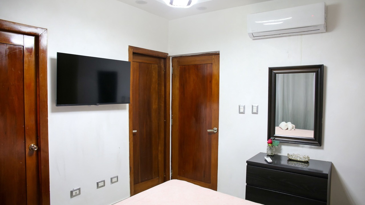 Photo of Bedroom in Miramar