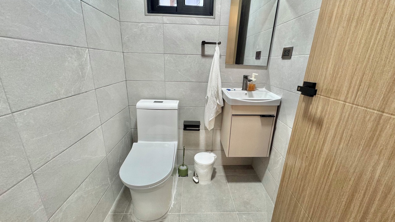 Photo of Bathroom in Evaristo Morales