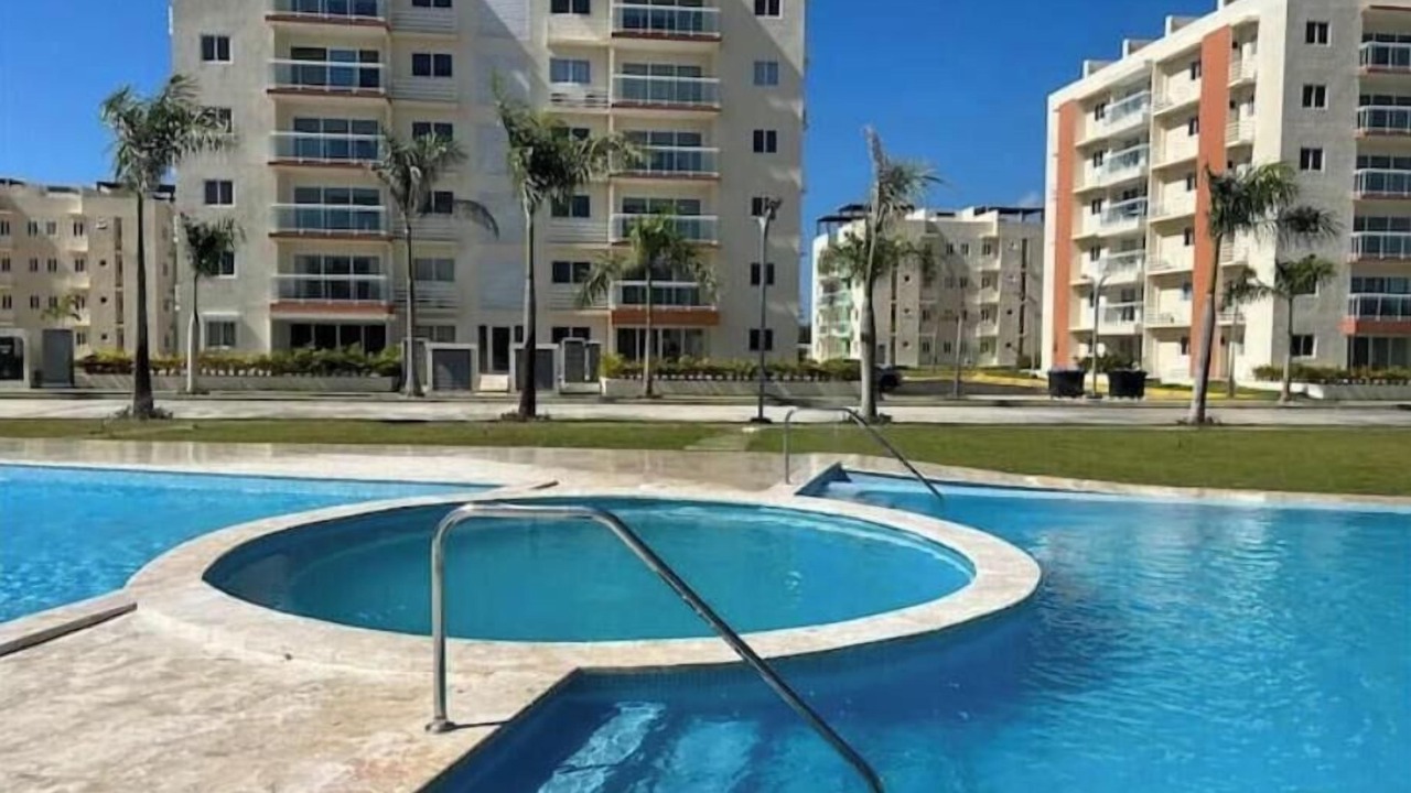 Photo of Outdoor in Veron