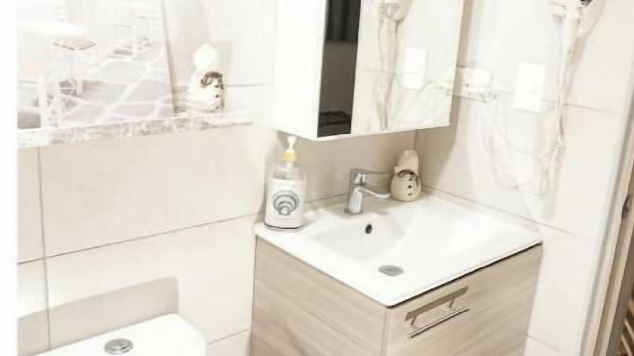 Photo of Bathroom in Veron