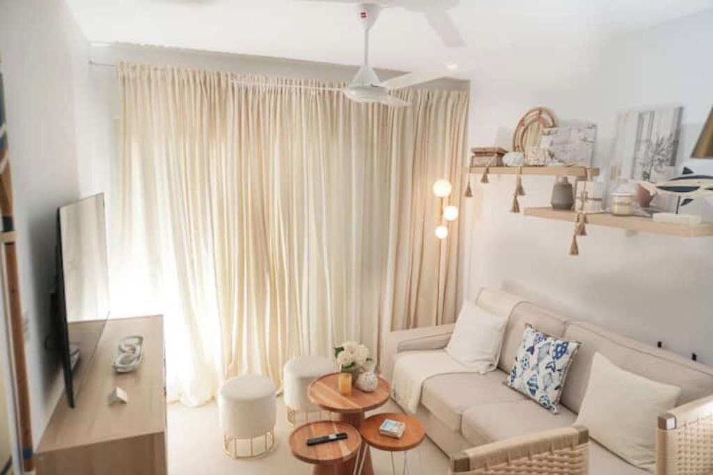 Photo of Livingroom in Veron