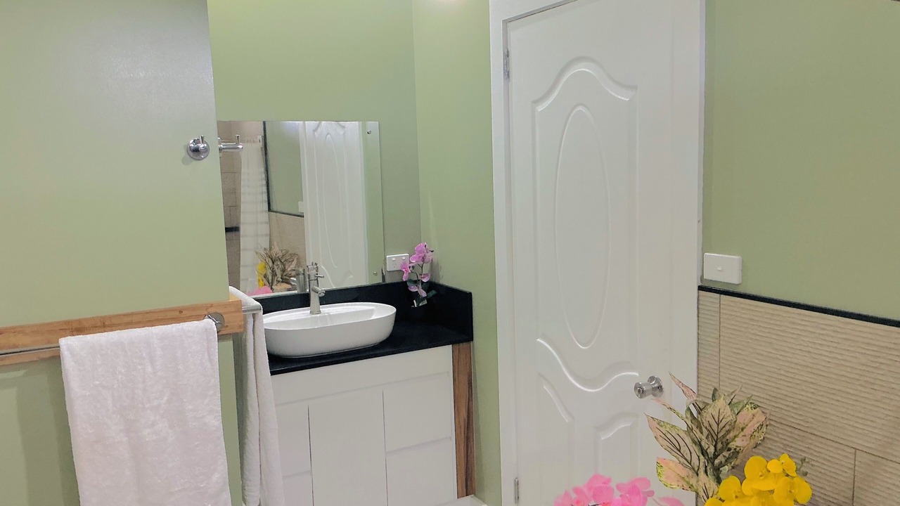 Photo of Bathroom in Pacific Harbour