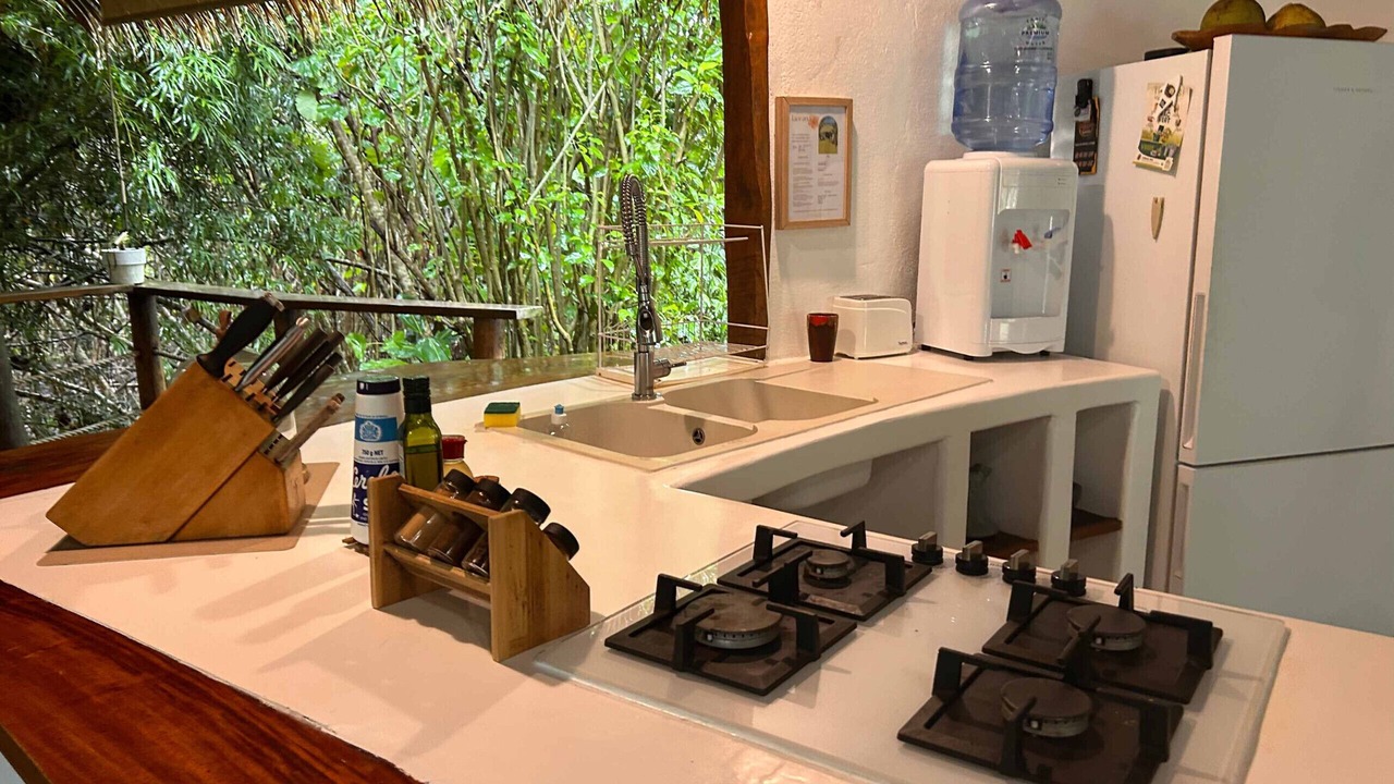 Photo of Kitchen in Teahupo'o