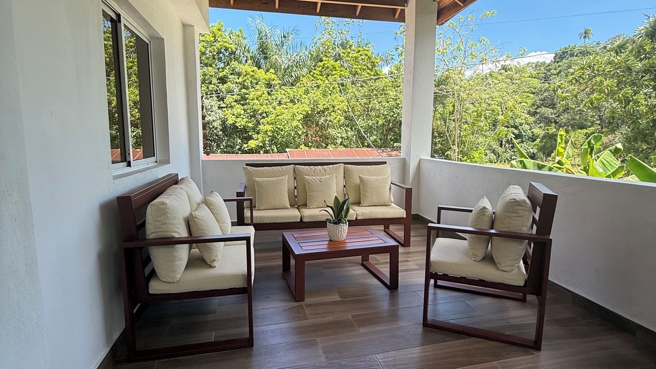 Photo of Patio Balcony in Los Brazos
