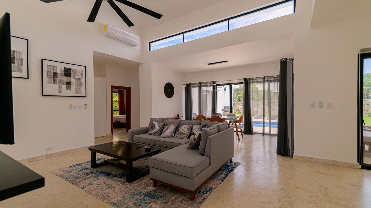 Photo of Livingroom in Playa Chiquita