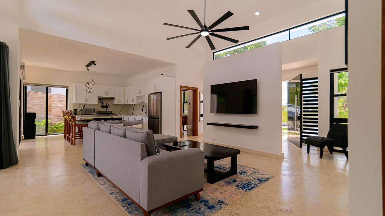 Photo of Livingroom in Playa Chiquita
