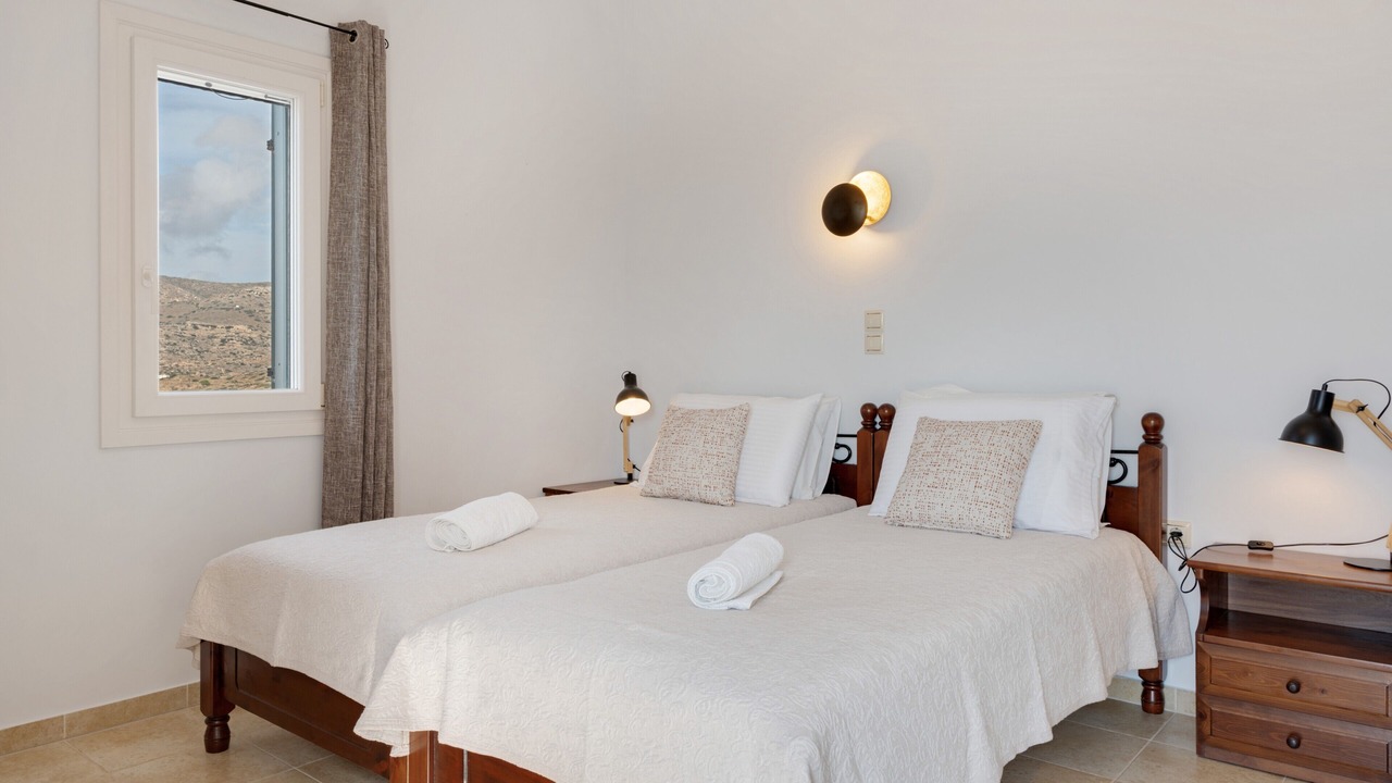 Photo of Bedroom in Ios