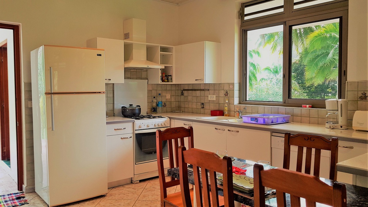 Photo of Kitchen in Huahine