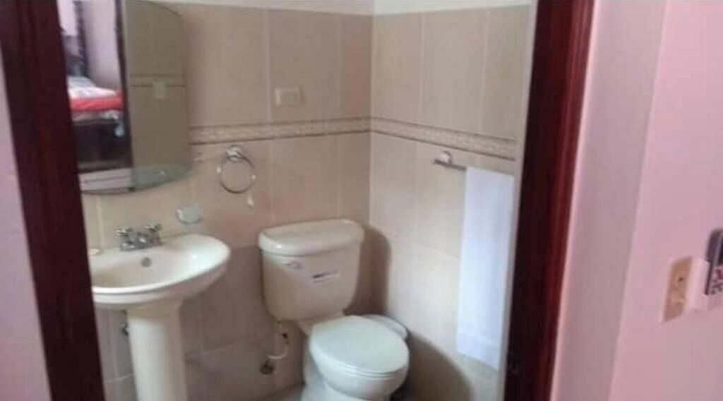 Photo of Bathroom in Guaricano