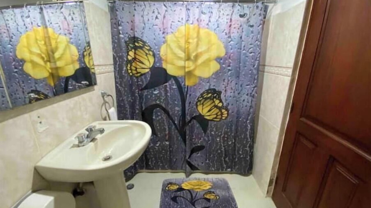 Photo of Bathroom in Villa Mella