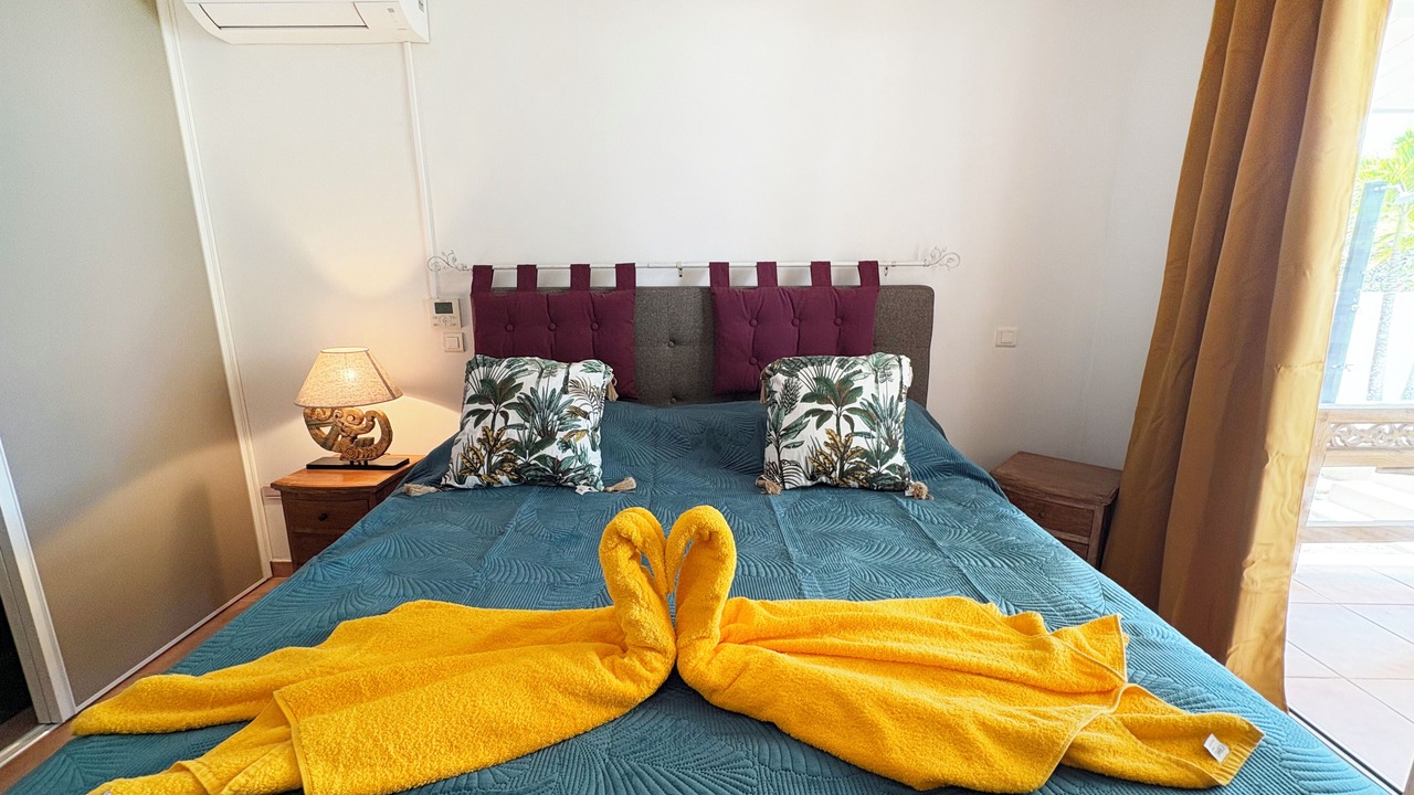 Photo of Bedroom in Papeto'ai