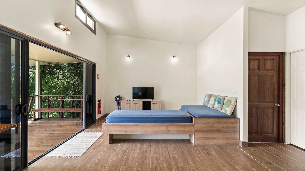 Photo of Bedroom in To'ahotu